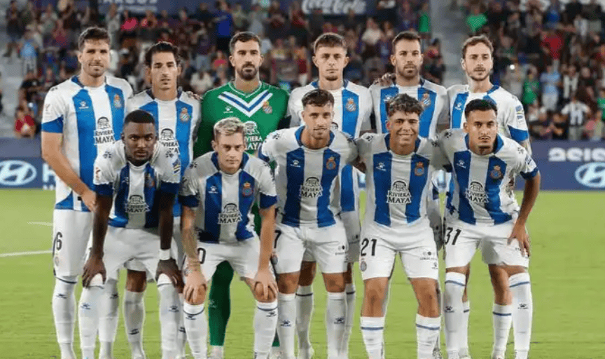 西甲：阿拉维斯 vs 比利亚雷亚尔，专家最新推荐比分预测